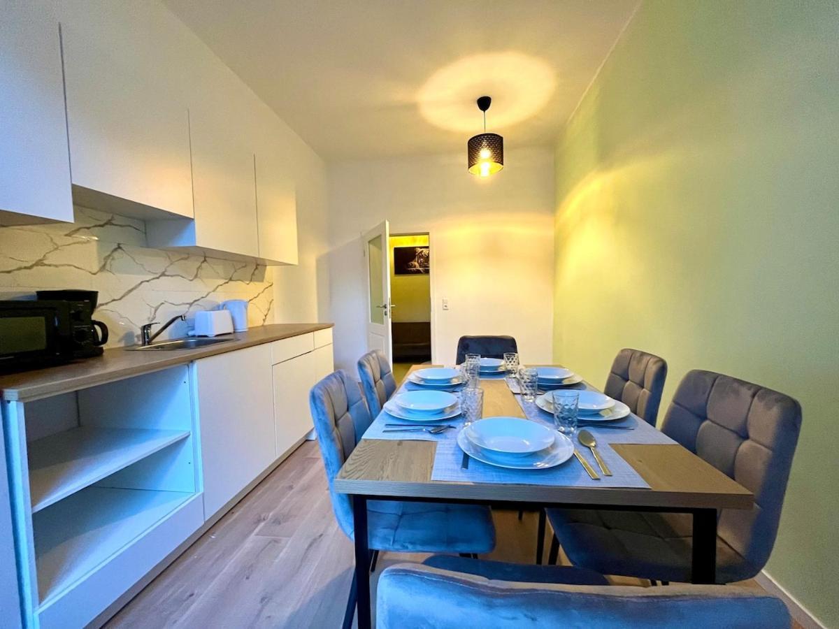 Familienfreundliche Mit Pkw-stellplatz *
