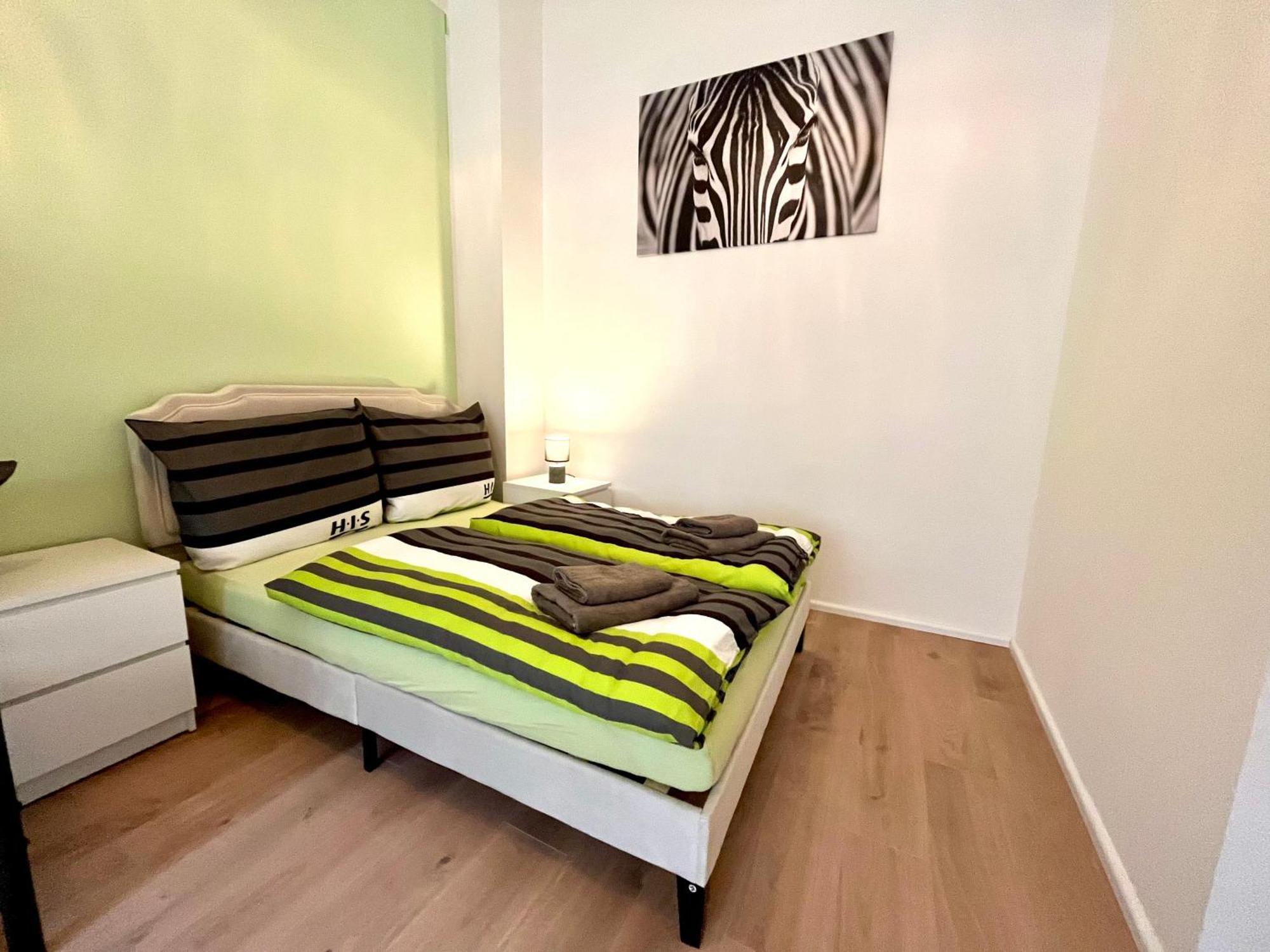 Familienfreundliche Mit Pkw-stellplatz *
